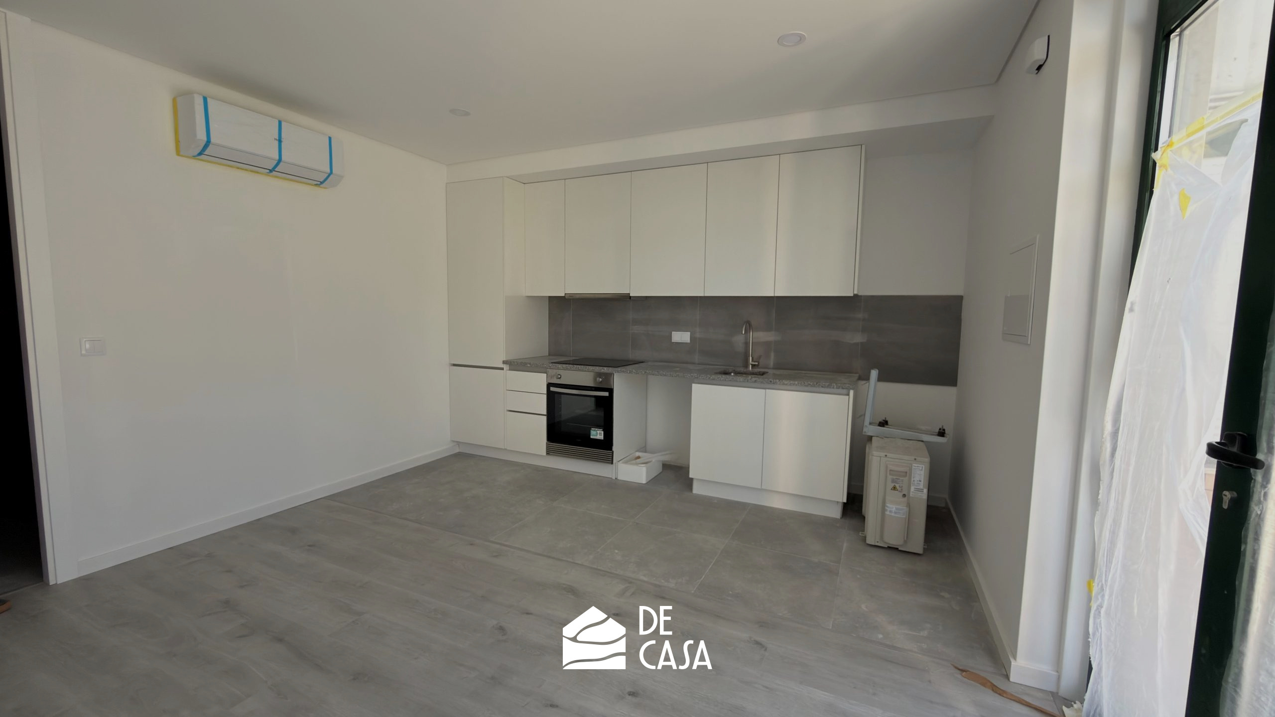 Apartamento T1 em Repeses e S. Salvador