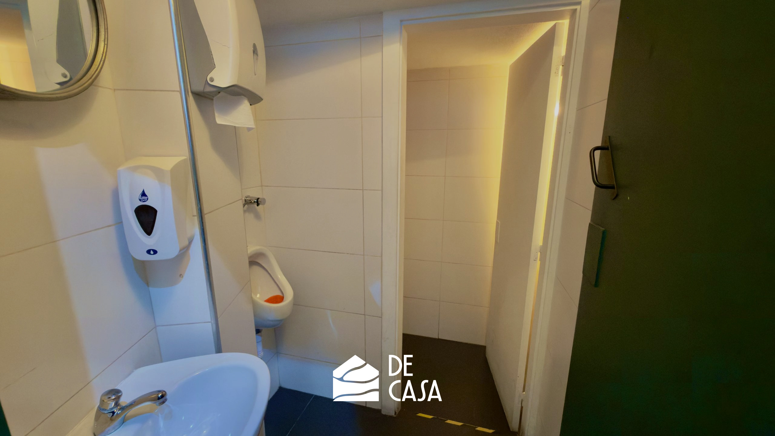 Espaço Comercial para Trespasse: Bar em Pleno Funcionamento!